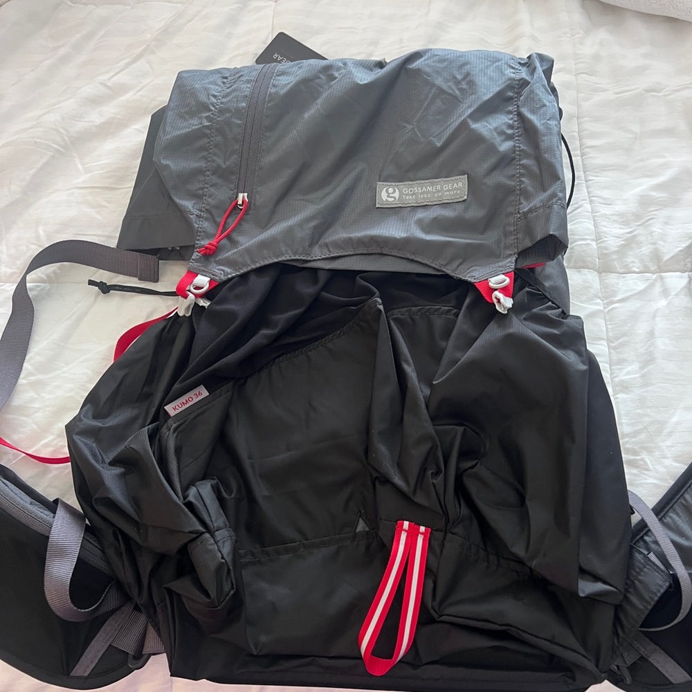 NWT Gossamer Gear Kumo 36 Ultralight Backpack